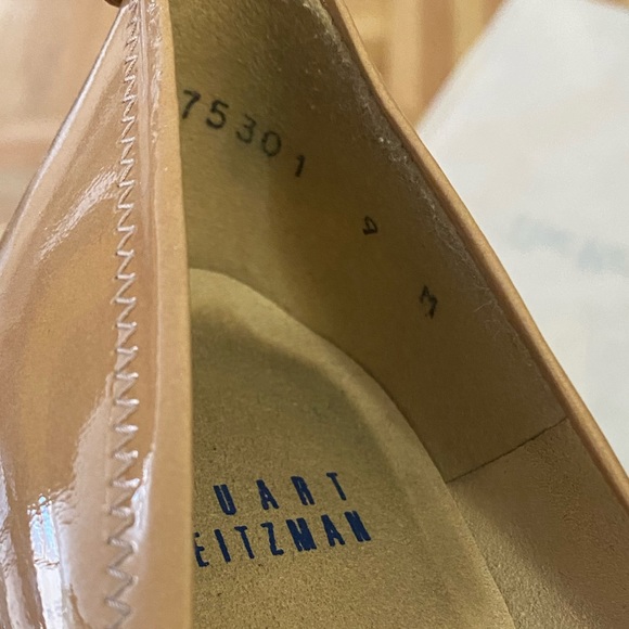 Stuart Weitzman Nude Peep Toe Pumps with Platform - Picture 5 of 6